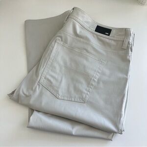 Rhone Men’s Light Gray Flat Front Performance Golf‎ Pants 36